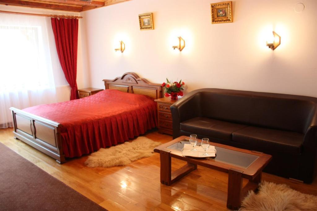Pension Curmatura Stezii Răşinari 部屋 写真