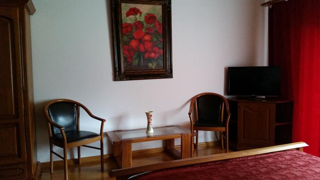 Pension Curmatura Stezii Răşinari エクステリア 写真