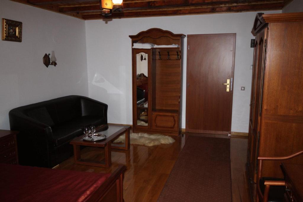 Pension Curmatura Stezii Răşinari 部屋 写真